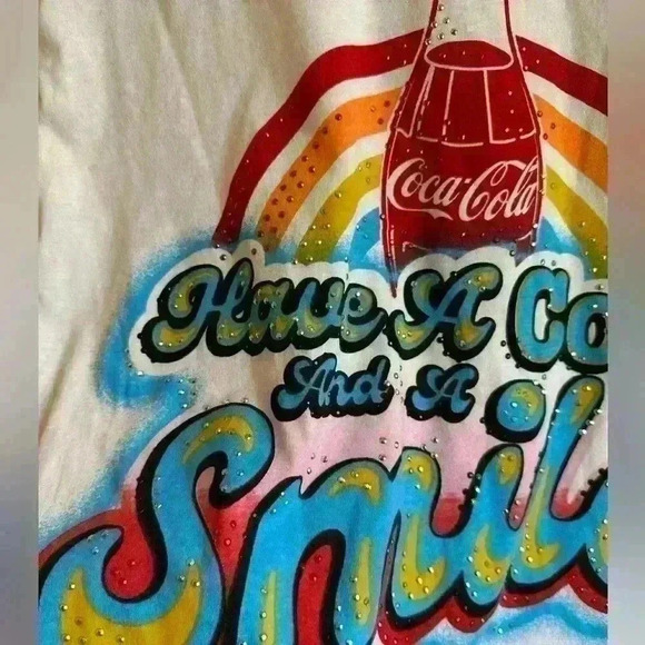 Coca Cola “Have A Coke And A Smile” White T-shirt - Woman’s Size Small - Picture 7 of 7